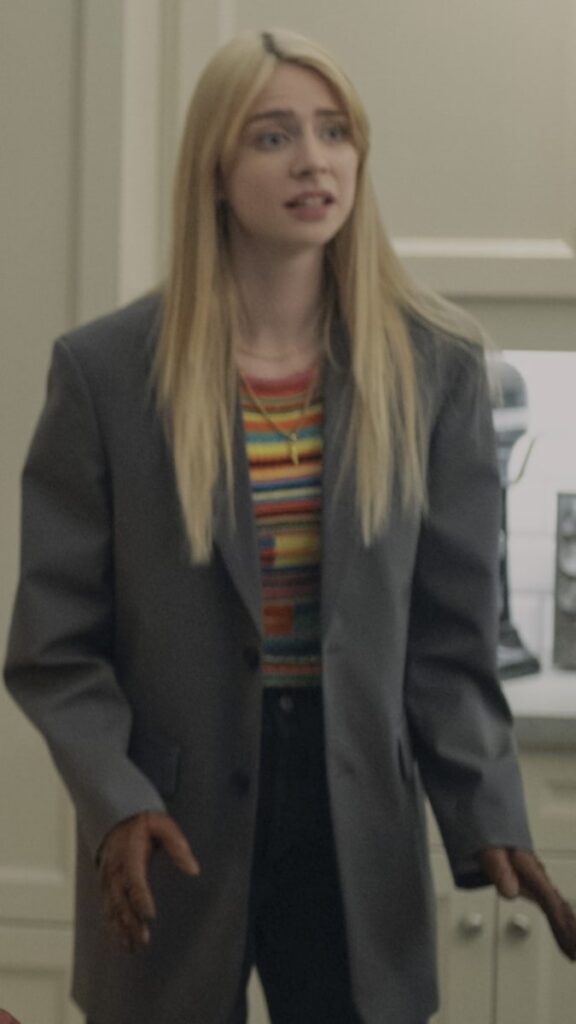 Cate in the Background - Gen V Season 1 Episode 4