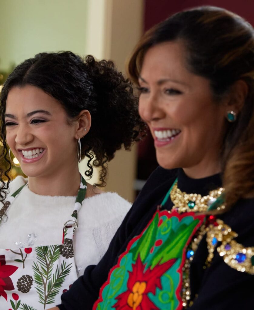 Santa's Helpers - Hallmark Channel Season 1 Episode 9