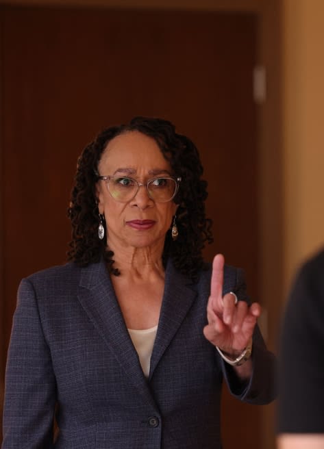 Sharon Won't Be Disrespected - Chicago Med Season 9 Episode 7