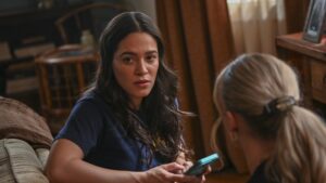 Stephanie Arcila as Gabriela Perez