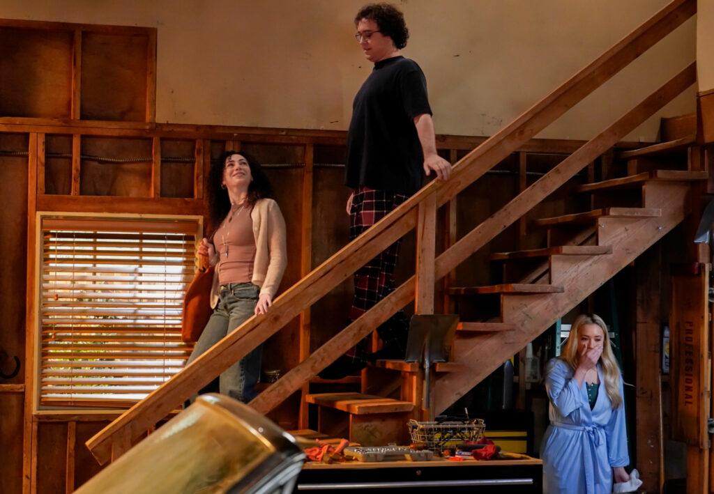 Connor and Chloe come downstairs while Mandy hides downstairs on Georgie & Mandy's First Marriage Season 1 Episode 15