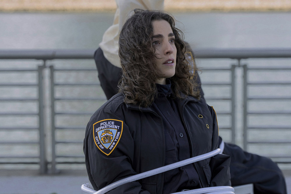 Tanner is tied to a bomb on Law & Order: Organized Crime Season 5 Episode 8