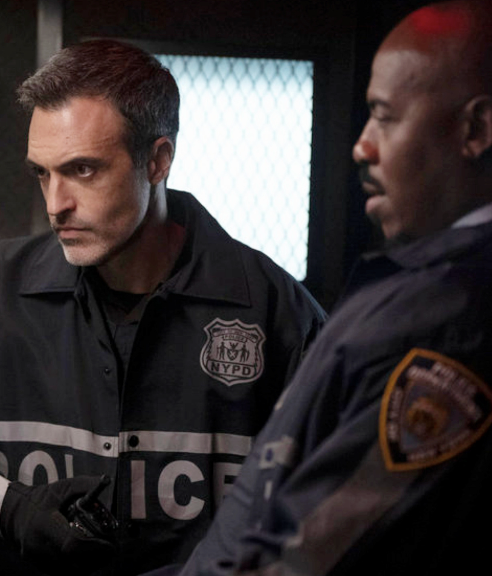 Kasus berjalan menyamping pada Law & Order Season 24 Episode 20.
