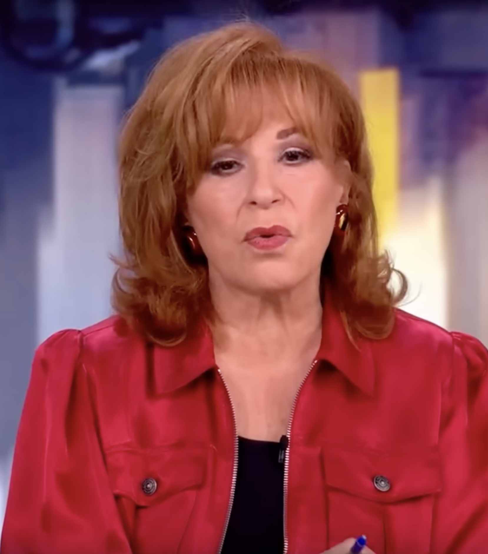 Joy Behar adalah andalan di pandangan.