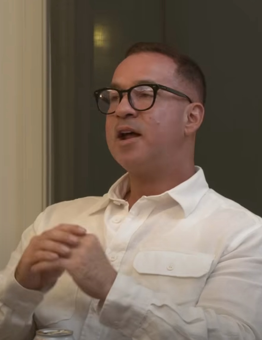 mike the situation sorrentino in jersey shore family vacation season 8 trailer
