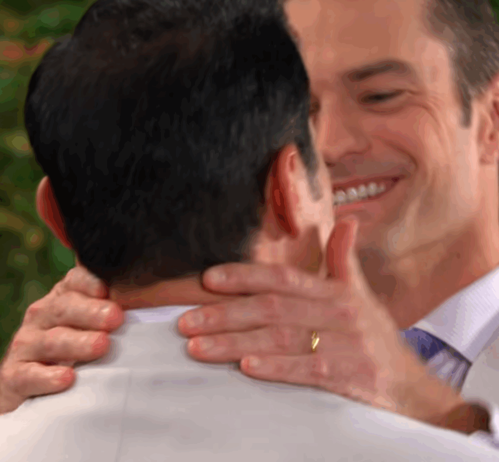 Andrew and Paul kiss on Days of Our Lives during the week of 6-23-25