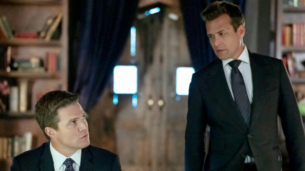 Suits LA’s Failure Is a Masterclass in How Not to Ride the Coattails of a Hit Suits LA’s Failure Is a Masterclass in How Not to Ride the Coattails of a Hit