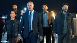 Amber Oliveras (Jessica Camacho), Luke Finau (Uli Latukefu), Evan Shepherd (Violett Beane), Nathan Blythe (Eric Dane), Keyonte Bell (Elliot Knight), Damon Drew (Jonathan Togo), and Mark Meachum (Jensen Ackles) in COUNTDOWN