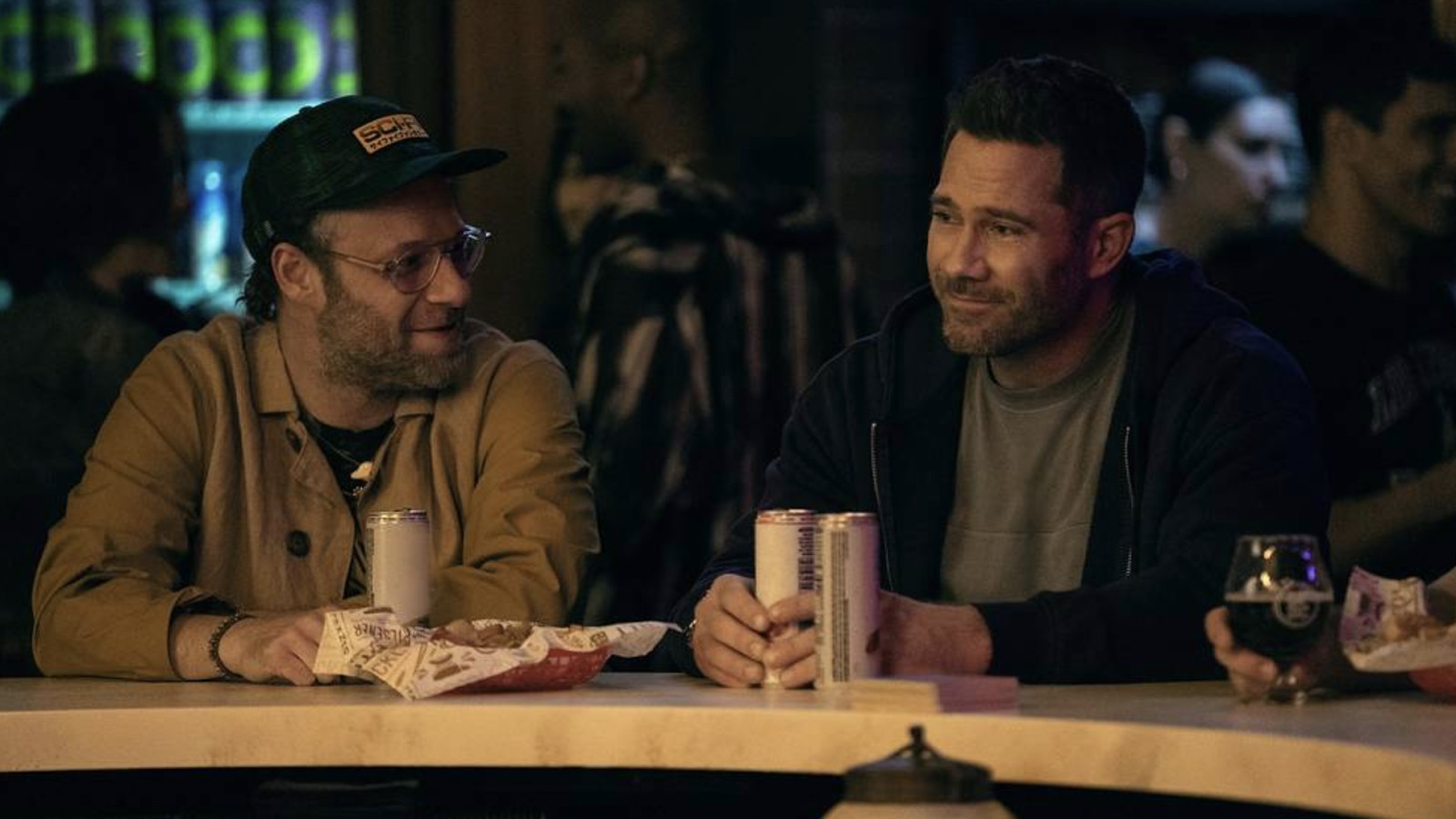 Luke MacFarlane Is the MVP on Plantonic Season 2 Episode 5 As Charlie’s Mid-Life Crisis Begins