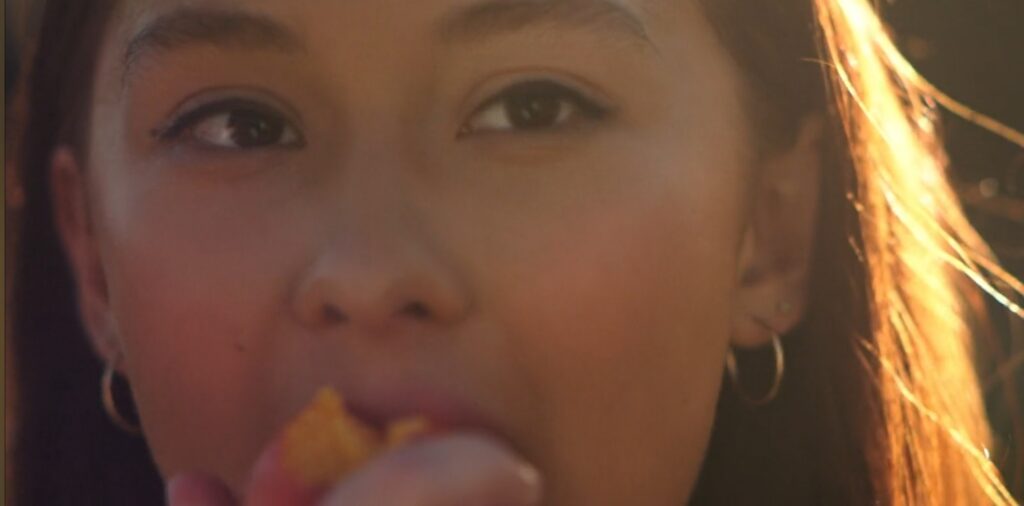 Belly eats a peach on TSITP S03E05