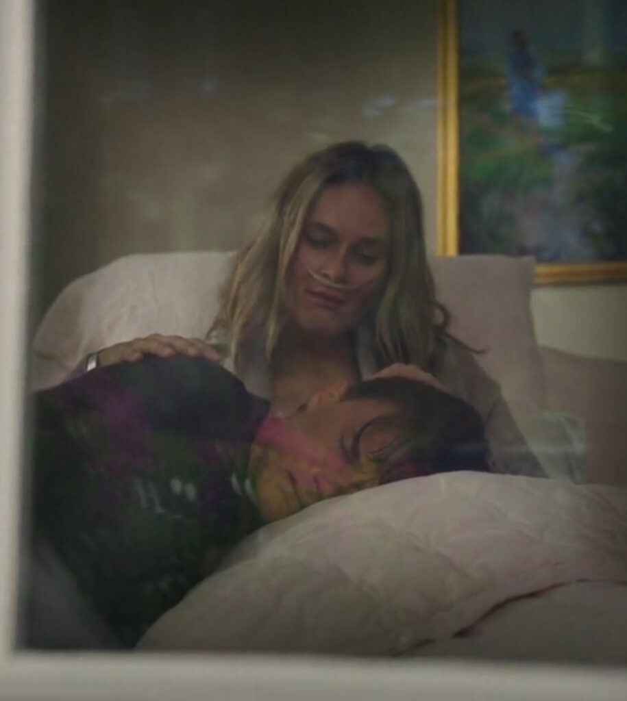Conrad with Susannah at her death bed TSITP S03E05