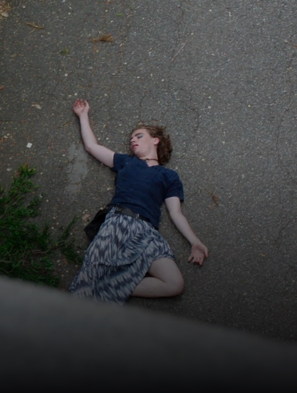 Avery falls off a bridge on Law & Order: SVU Season 17 Episode 3