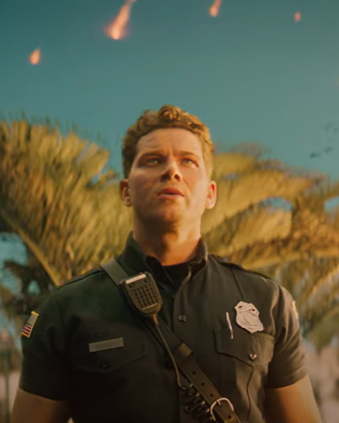 Heads Up! 9-1-1 Kicks Off Season 9 With a Meteor-Sized Emergency