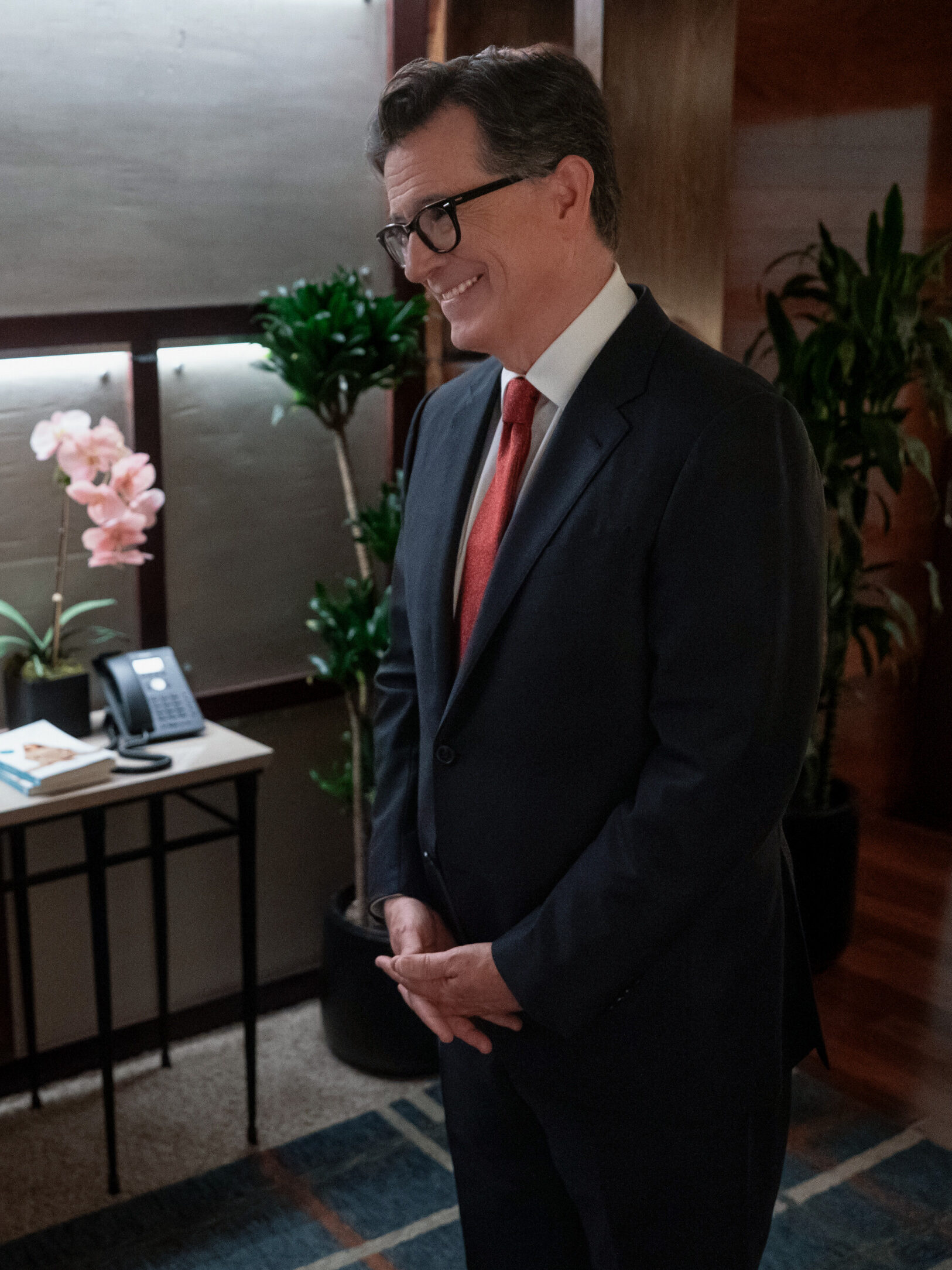 Elsbeth meets a late-night talk show host on Elsbeth Season 3 Episode 1