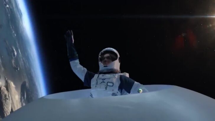 9-1-1 Season 9 Trailer Blasts Off With Space Disasters And High Stakes