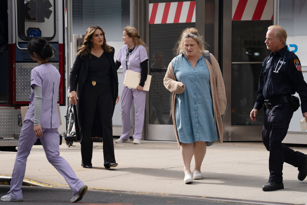 Natalie runs away from Benson on Law & Order: SVU Season 27 Episode 5
