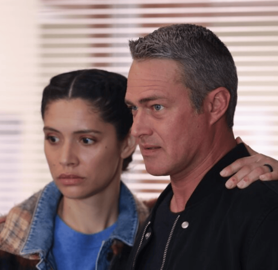 Stella Kidd (Miranda Rae Mayo) and Kelly Severide (Taylor Kinney)