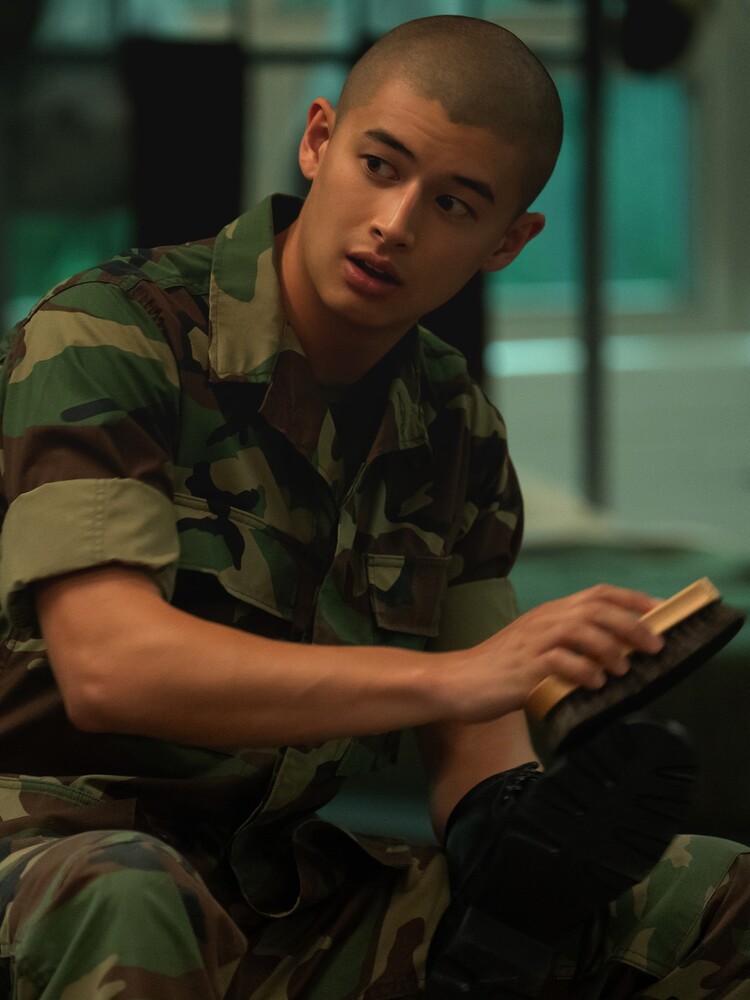 Boots Season 1