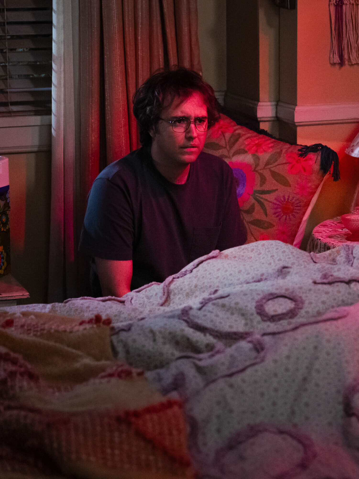 Connor wakes Georgie up in the middle of the night on Georgie & Mandy's First Marriage Season 1 Episode 6