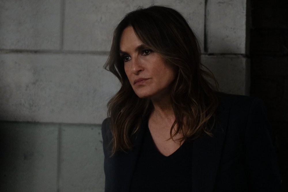 Benson in the interrogation room on Law & Order: SVU Season 27 Episode 7
