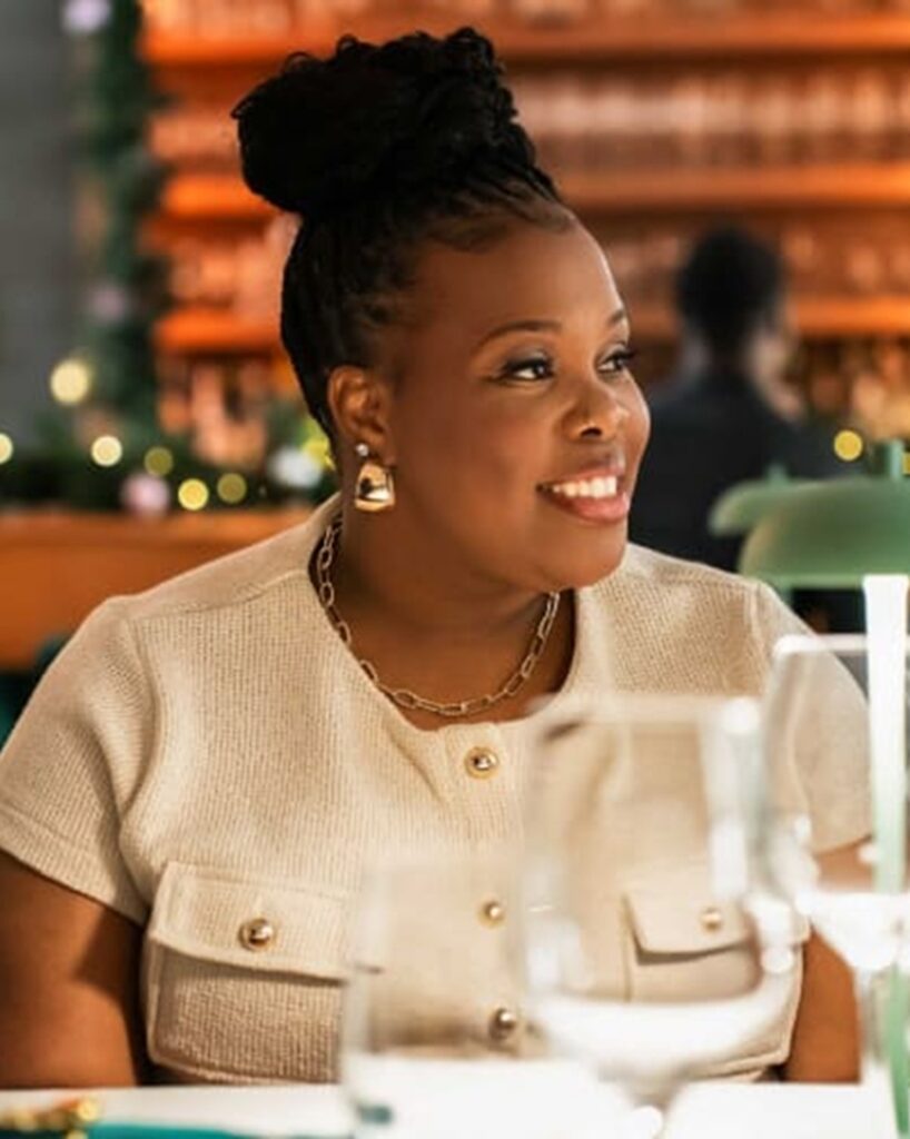 Savvy Sheldon Feels Good as Hell Review: Amber Riley Serves Up a Delicious Romance