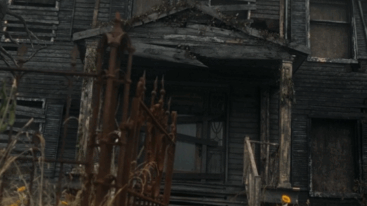 Ça : Bienvenue à Derry Saison 1 Épisode 4 : Que signifie vraiment cette maison effrayante pour Pennywise ?