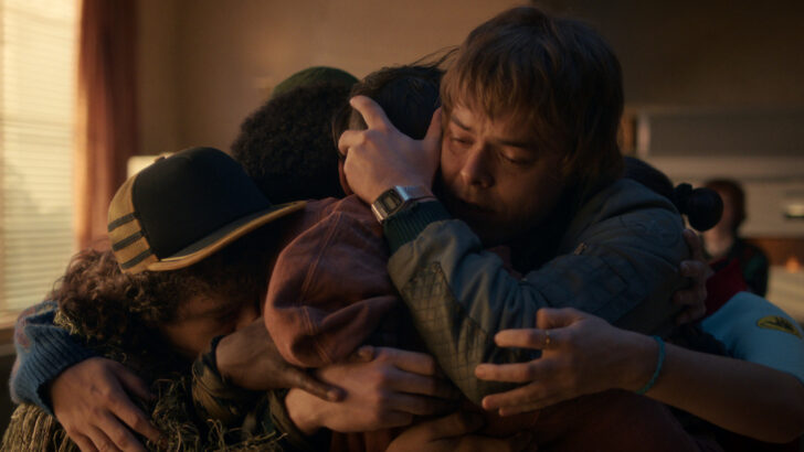 Here’s How Stranger Things Disappointed Queer Fans With That Coming Out Scene