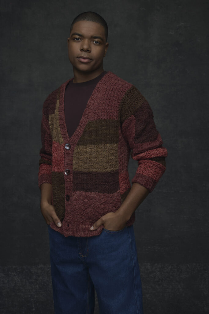 <a href="https://www.tvfanatic.com/9-1-1-exclusive-interview-elijah-m-cooper-harry-joins-118/">Elijah M. Cooper Talks Harry’s Big Episode, The 118, and What’s Ahead on 9-1-1 </a>