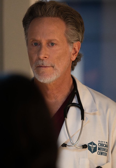 Archer wants to b e close to Hannah again on Chicago Med Season 11 Episode 8