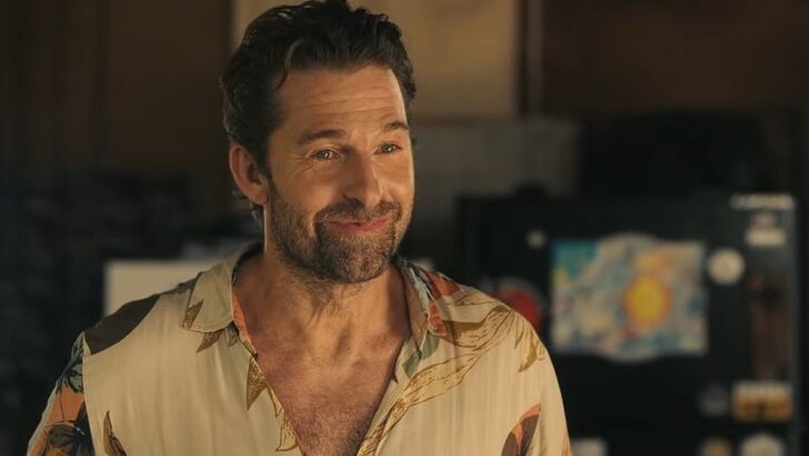 RJ Decker Looks Sexy, Messy, and Exactly Like Throwback ABC Escapist TV