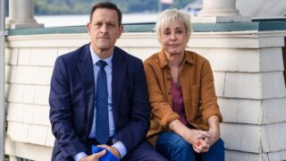 BEST MEDICINE: L-R: Josh Charles and Annie Potts in the 