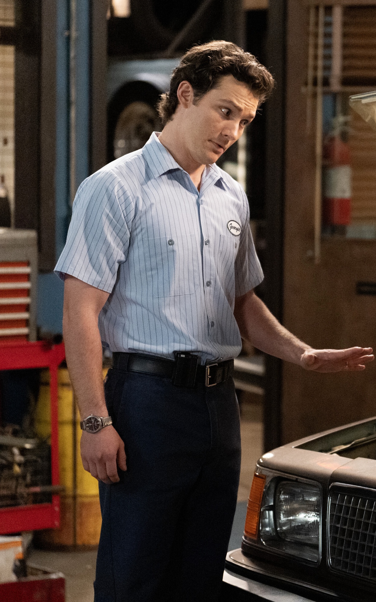 Georgie asks Ruben for a favor on Georgie & Mandy's First Marriage Season 2 Episode 11