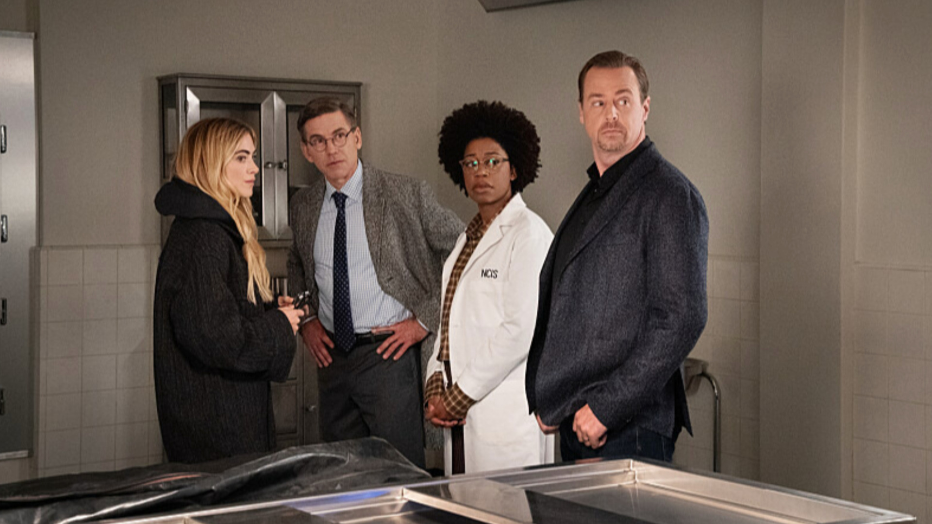 CBS Cheat Sheet: Renewed Hits, Fading Franchises, and One Certain Cancellation