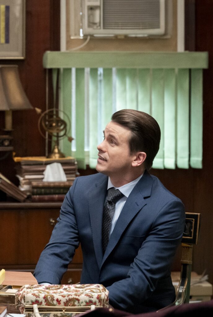 Julian looks up at a shady lawyer on Matlock Season 2 Episode 11