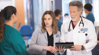 Lenox and Archer look at a scan on Chicago Med Season 11 Episode 14