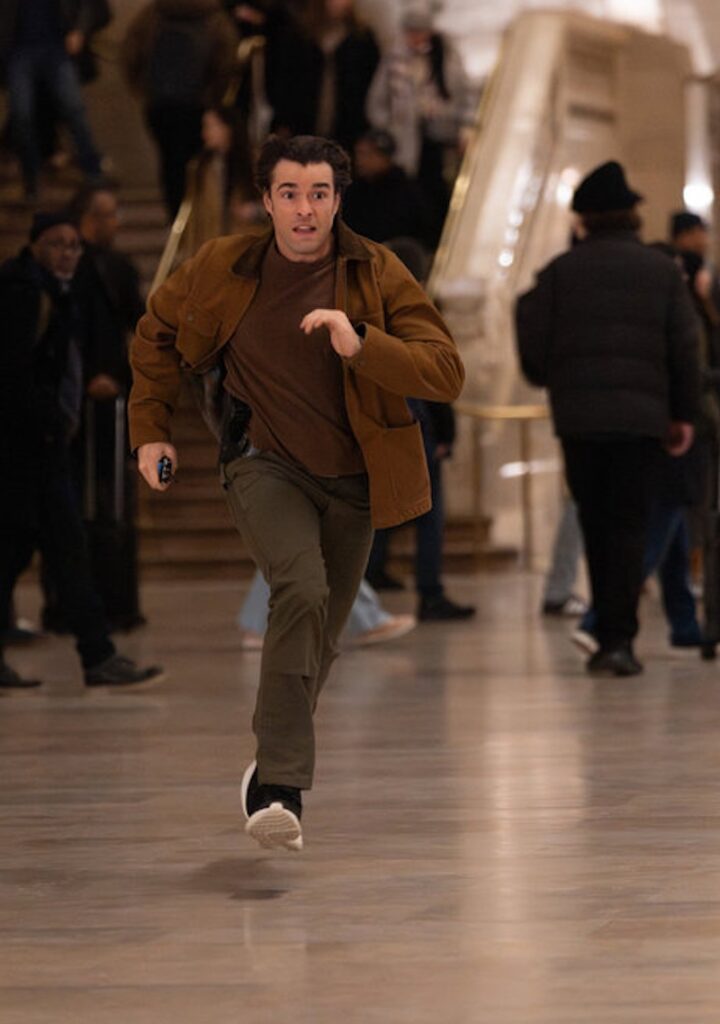 Griffin runs after someone on Law & Order: SVU Season 27 Episode 14