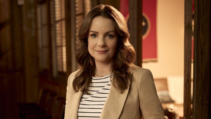 “You Won’t Have All the Answers”: Kimberly Williams-Paisley Teases 9-1-1: Nashville Finale and Cammie’s Romantic Future